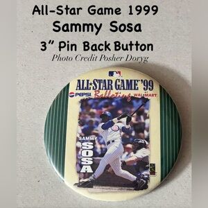 Vintage 1999 Sammy Sosa MLB Collectible Pin - Green/White